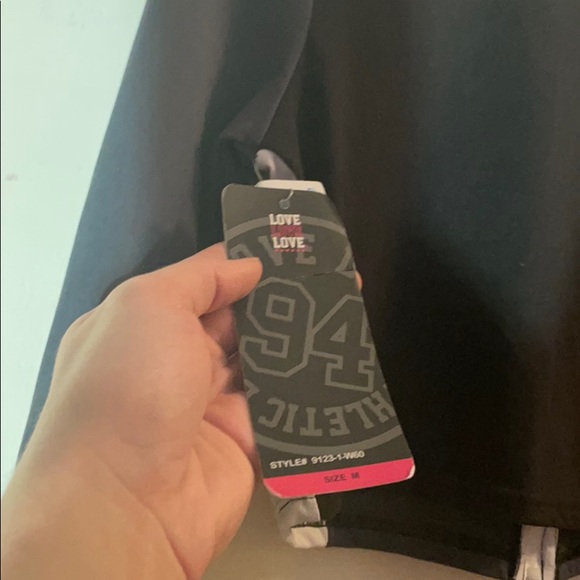 NEW-Black,White&Grey 2-Piece Sweatsuit Outfit! - Picture 14 of 14